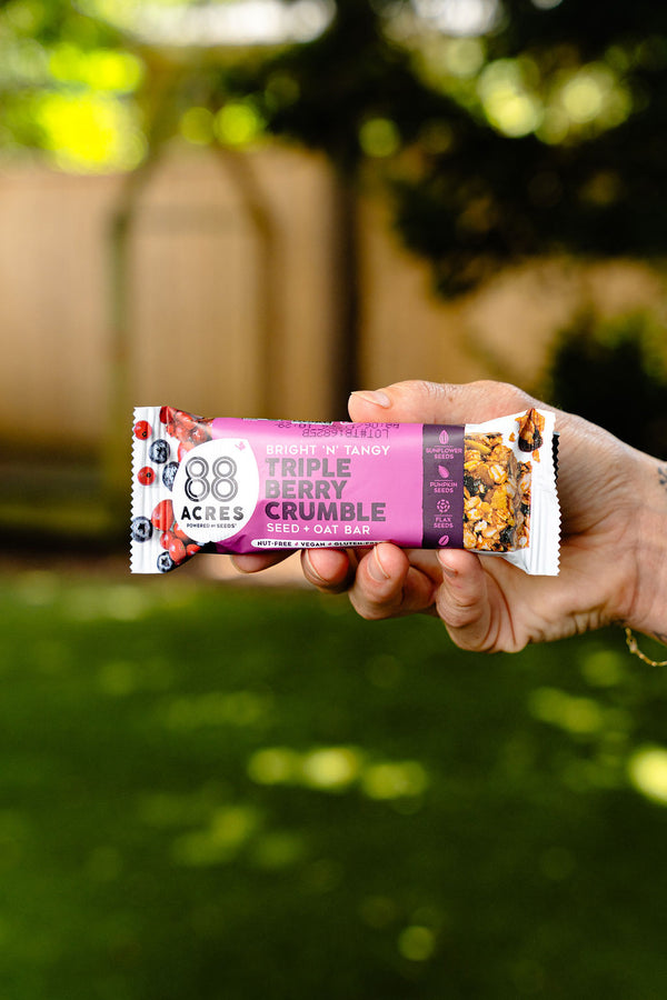 TRIPLE BERRY CRUMBLE SEED & OAT BAR