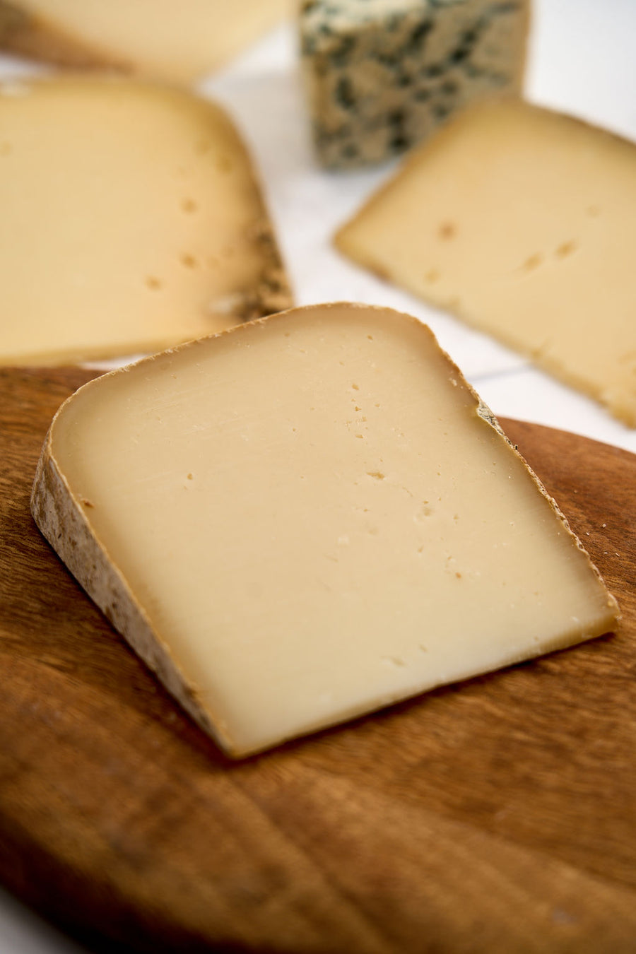 URBAN STEAD AMERICAN GOUDA