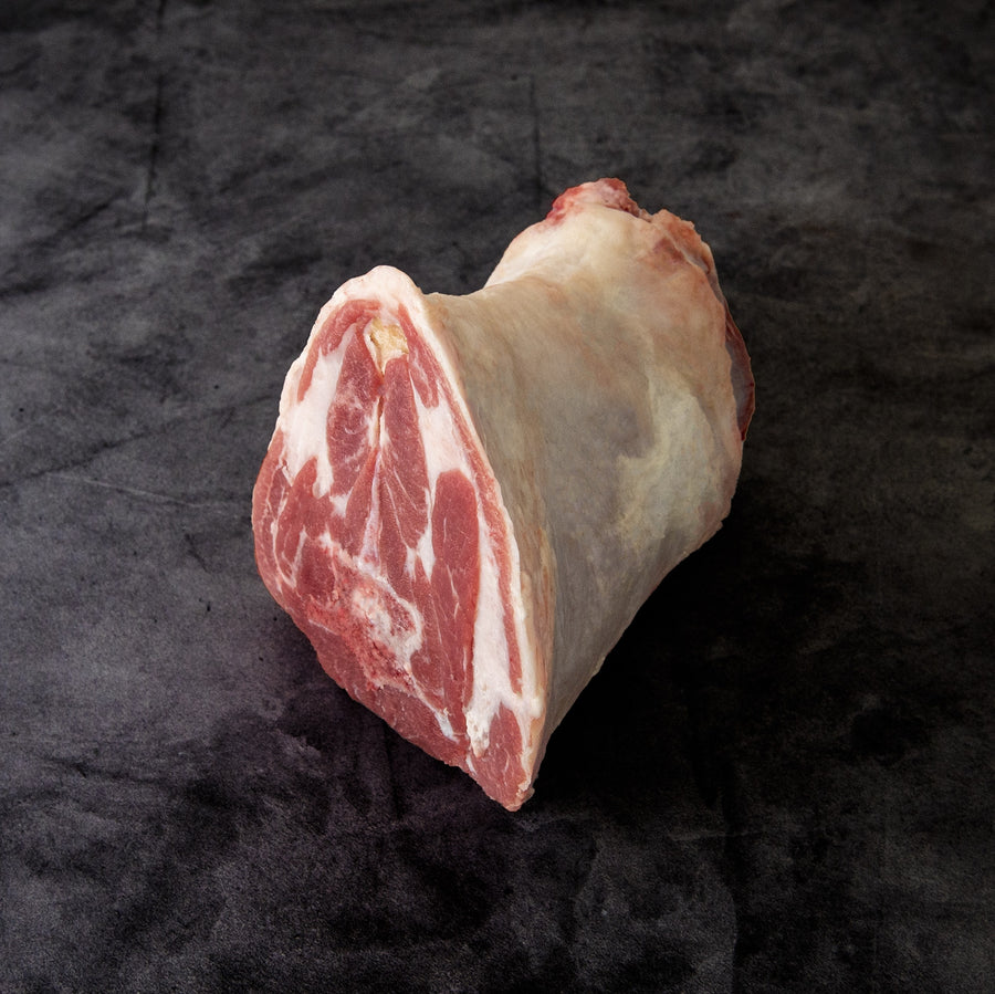 WHOLE LAMB NECK (1.75 – 2.25 LBS)