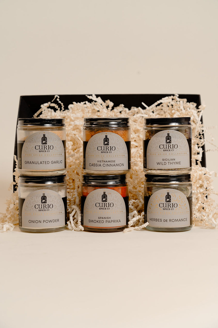 THE HOUSEWARMING SPICE BASICS GIFT BOX